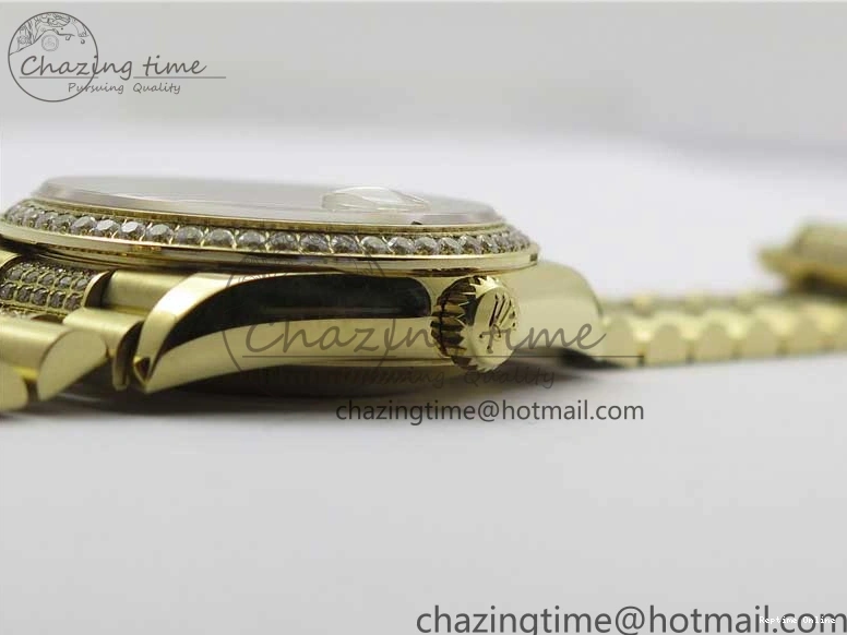 0212 DailyWear Day-Date 36mm 128235 YG Crystal BP Best Edition Silver Crystal Marker Dial on YG President Bracelet A 2676